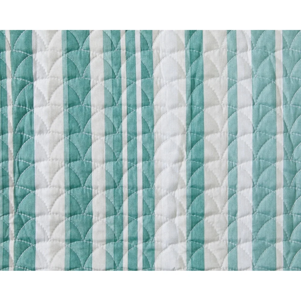NEW Mainstays Green White Striped Reversible Quilt Full/Queen Bedding